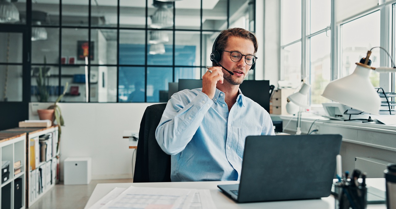 Dutch-Speaking Customer Service for a Prestigious Automotive